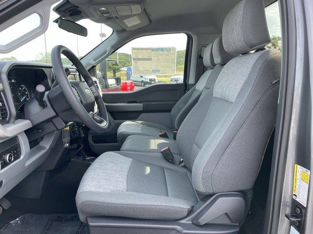 new 2025 Ford F-250 car, priced at $54,550