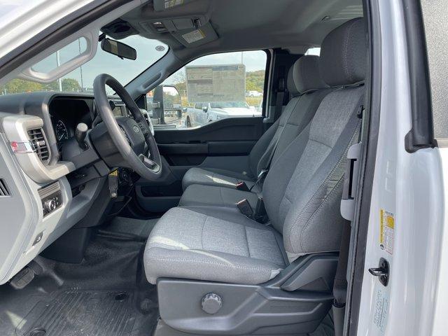 new 2025 Ford F-250 car, priced at $55,225