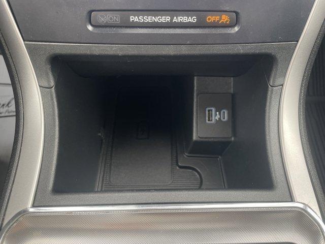 used 2022 Ford Edge car, priced at $28,988