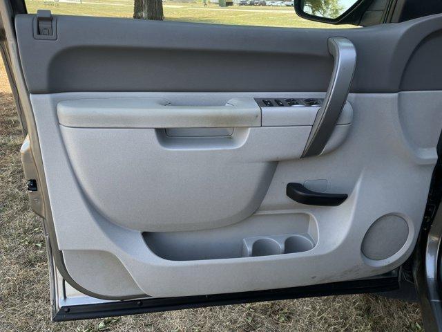 used 2013 GMC Sierra 2500 car, priced at $15,988