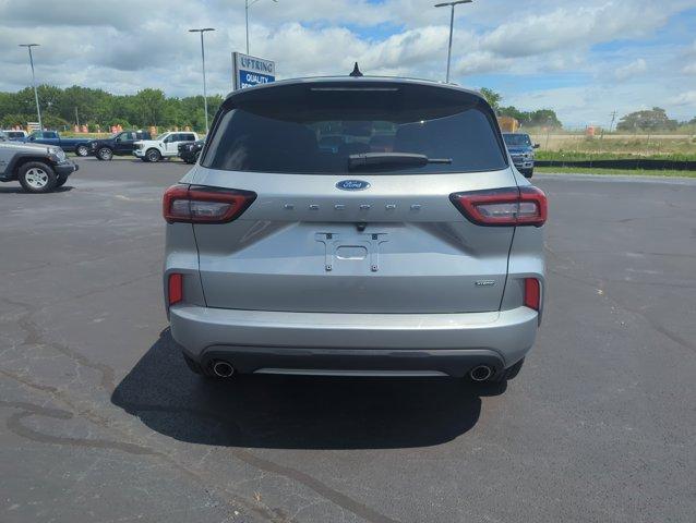 used 2023 Ford Escape car, priced at $26,988