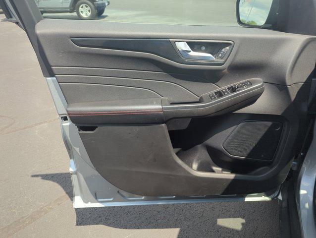 used 2023 Ford Escape car, priced at $26,988