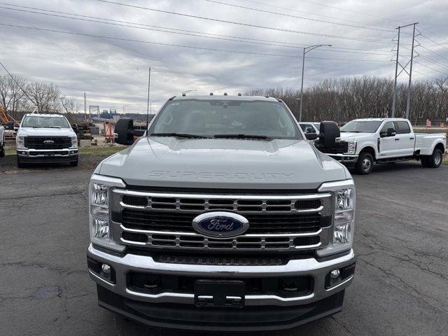 new 2025 Ford F-350 car, priced at $75,210