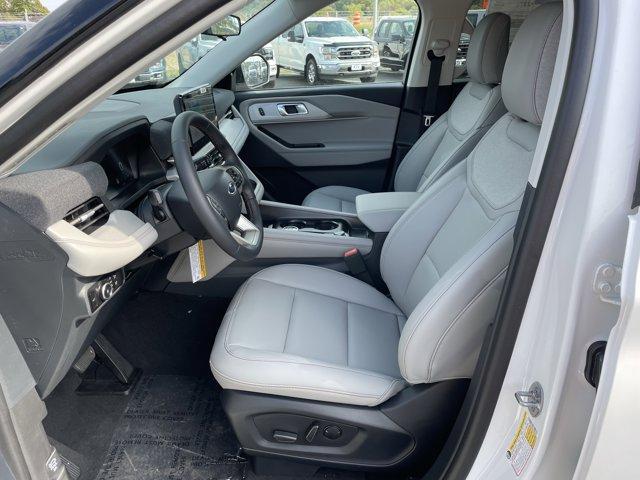 new 2025 Ford Explorer car, priced at $51,550