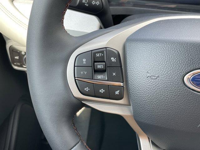 new 2025 Ford Explorer car, priced at $51,550
