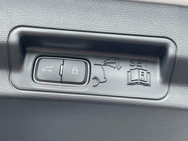 new 2025 Ford Explorer car, priced at $51,550