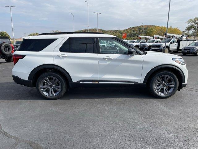 new 2025 Ford Explorer car, priced at $51,550