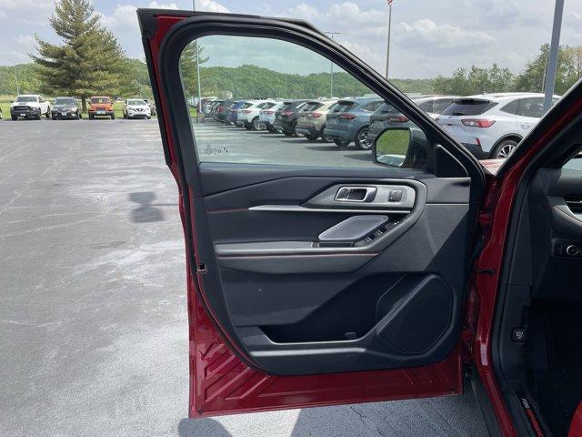 new 2025 Ford Explorer car, priced at $61,345