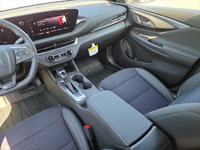 new 2025 Buick Envista car, priced at $24,125