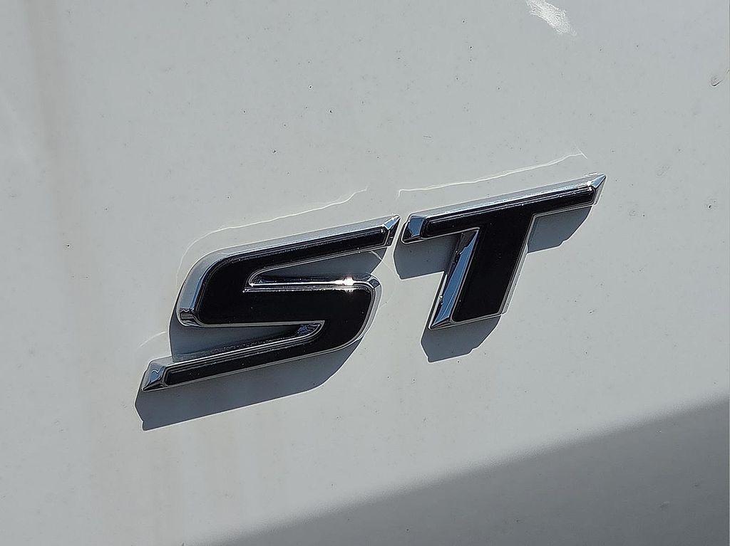 new 2026 Buick Encore GX car, priced at $25,530