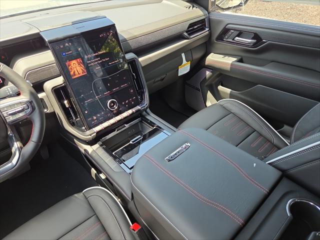 new 2025 GMC Yukon car, priced at $95,580