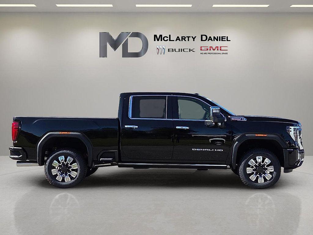 new 2026 GMC Sierra 3500 car, priced at $85,190