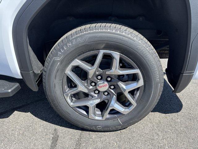 new 2025 GMC Sierra 1500 car, priced at $50,925