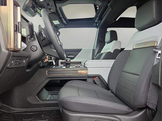new 2025 GMC HUMMER EV Pickup car, priced at $93,505
