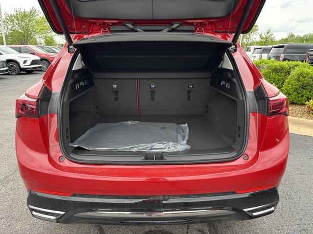 new 2025 Buick Envision car, priced at $40,465