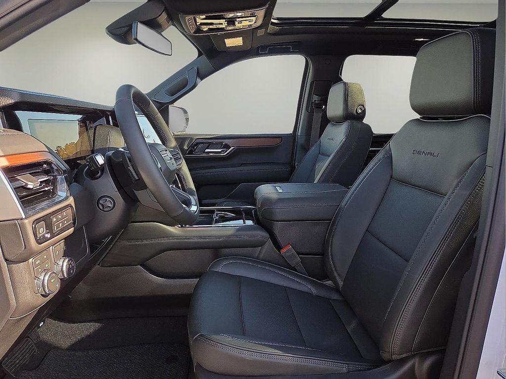 new 2026 GMC Yukon car, priced at $87,555