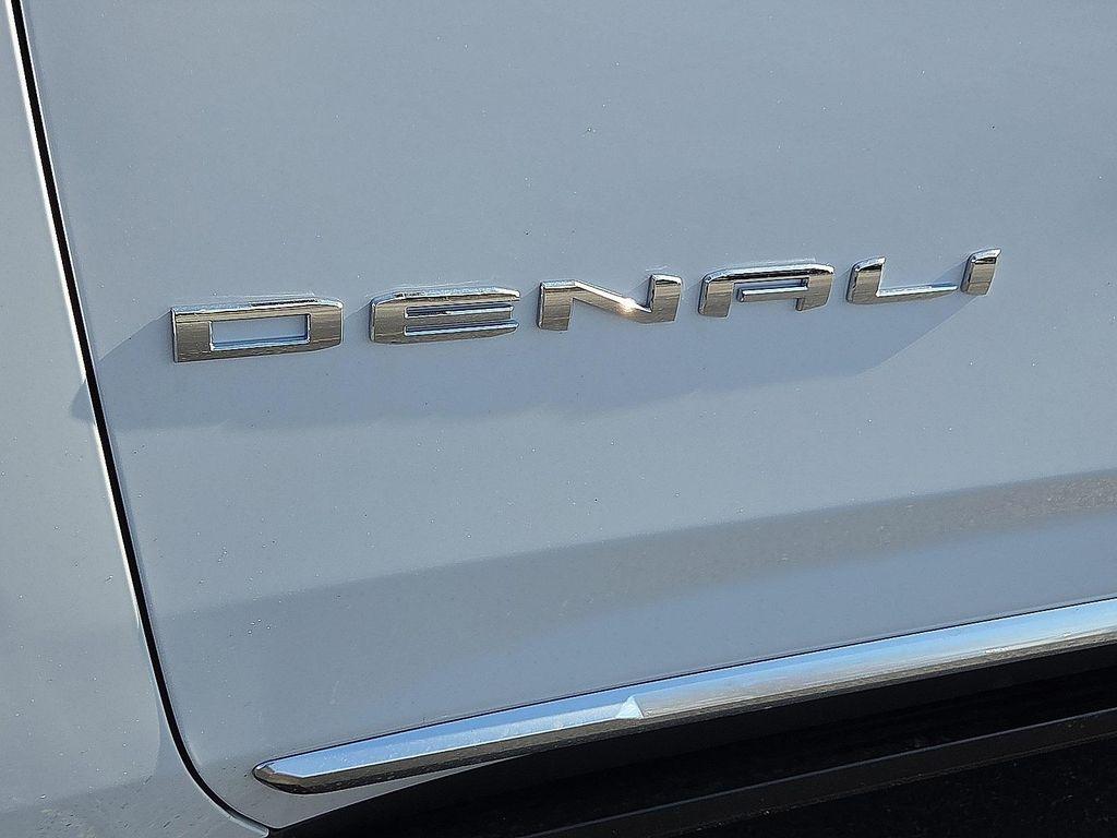 new 2026 GMC Yukon car, priced at $87,555