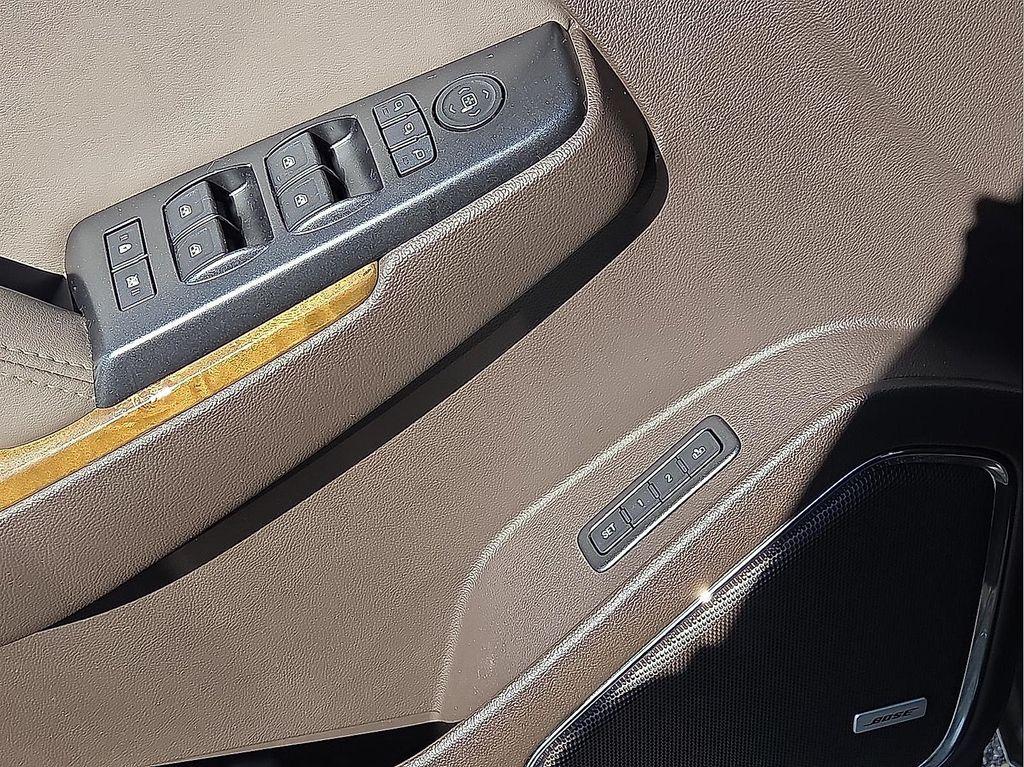 used 2017 GMC Yukon XL car, priced at $25,525