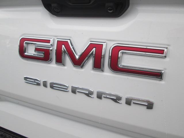 new 2025 GMC Sierra 1500 car, priced at $47,031