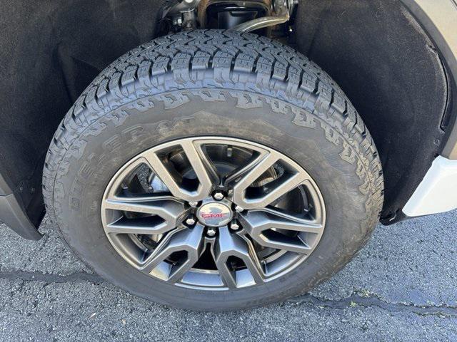 used 2021 GMC Sierra 1500 car, priced at $44,642
