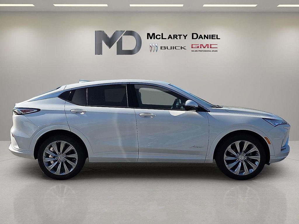 new 2026 Buick Envista car, priced at $32,012
