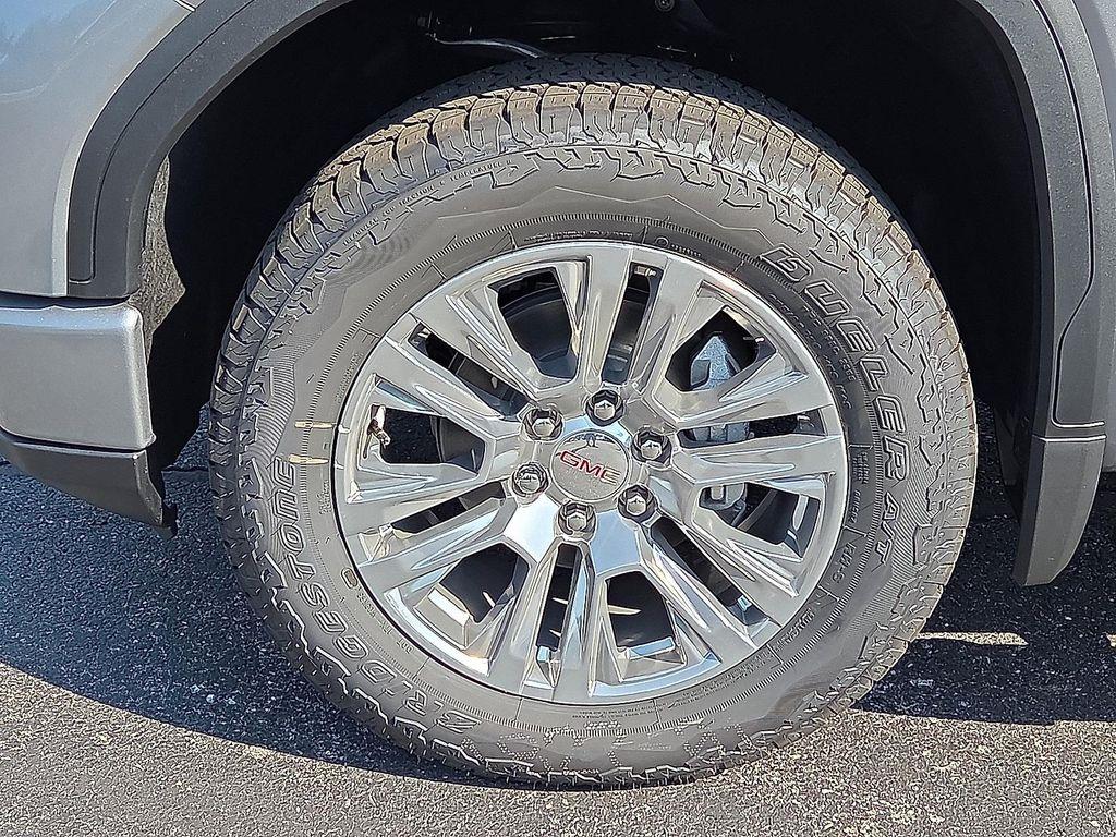 new 2026 GMC Sierra 1500 car, priced at $60,695