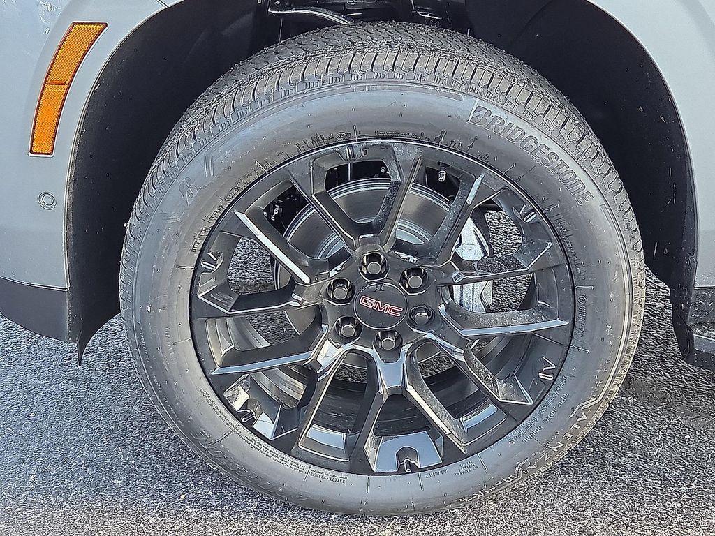 new 2026 GMC Yukon XL car, priced at $77,936