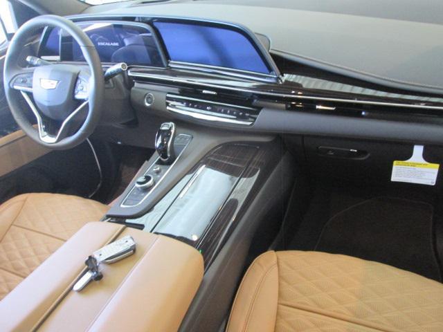 used 2023 Cadillac Escalade ESV car, priced at $75,990