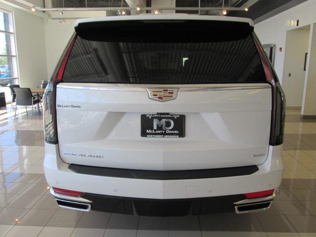 used 2023 Cadillac Escalade ESV car, priced at $75,990