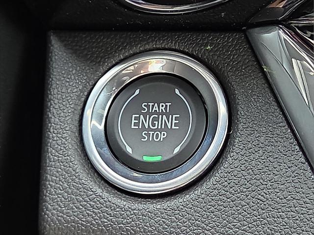 new 2025 Buick Envista car, priced at $29,226