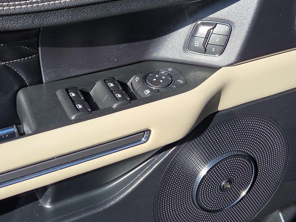 used 2019 Ford Expedition Max car, priced at $30,440