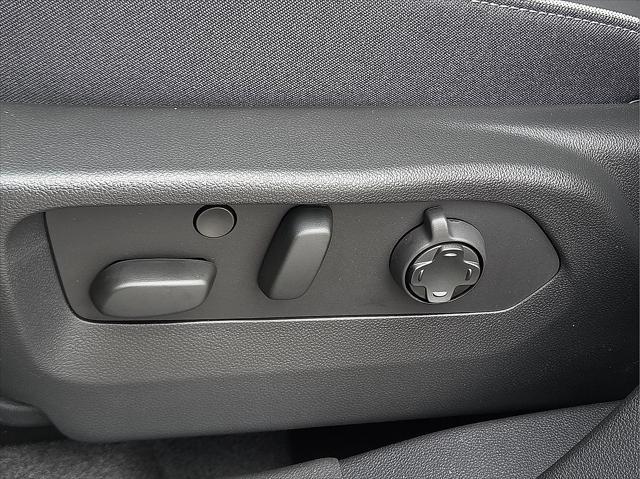 new 2025 Buick Envision car, priced at $43,195