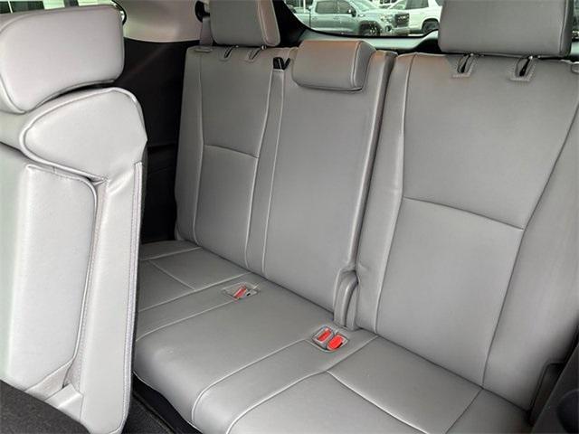used 2022 Toyota Highlander car, priced at $34,990