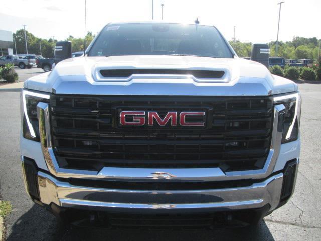 new 2024 GMC Sierra 2500 car, priced at $60,180