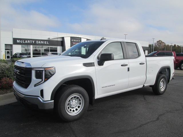 new 2025 GMC Sierra 1500 car, priced at $47,031