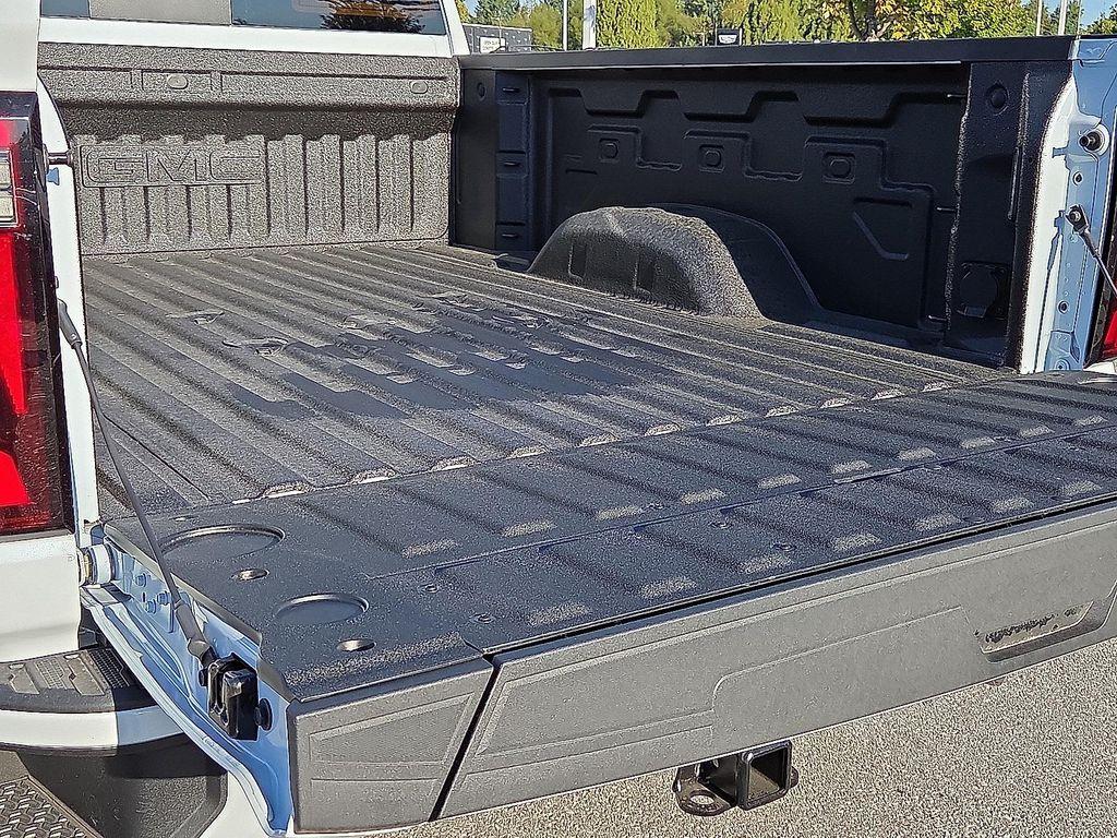 new 2026 GMC Sierra 3500 car, priced at $85,790