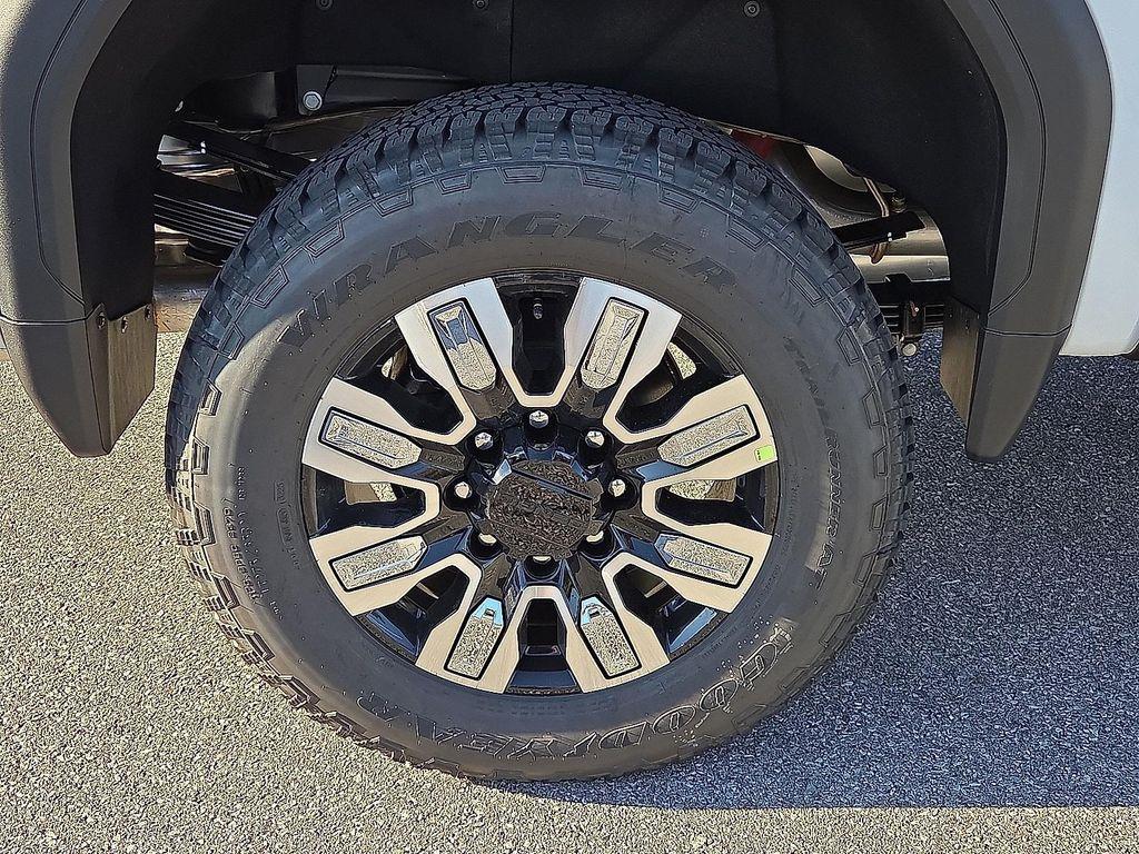 new 2026 GMC Sierra 3500 car, priced at $85,790