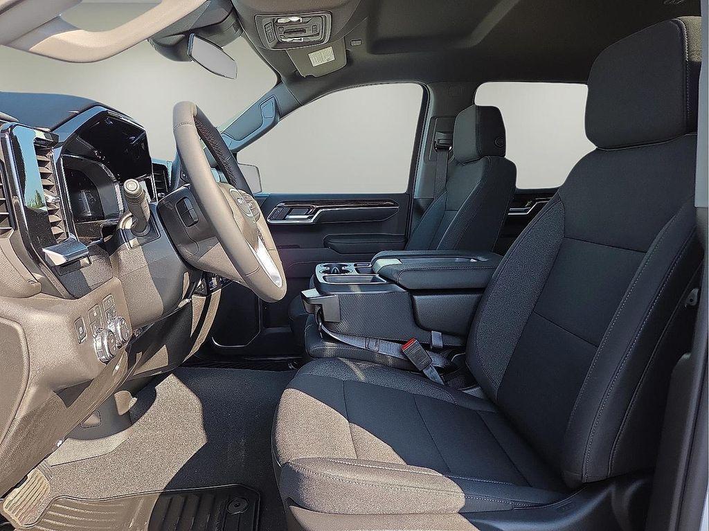 new 2026 GMC Sierra 1500 car, priced at $46,550