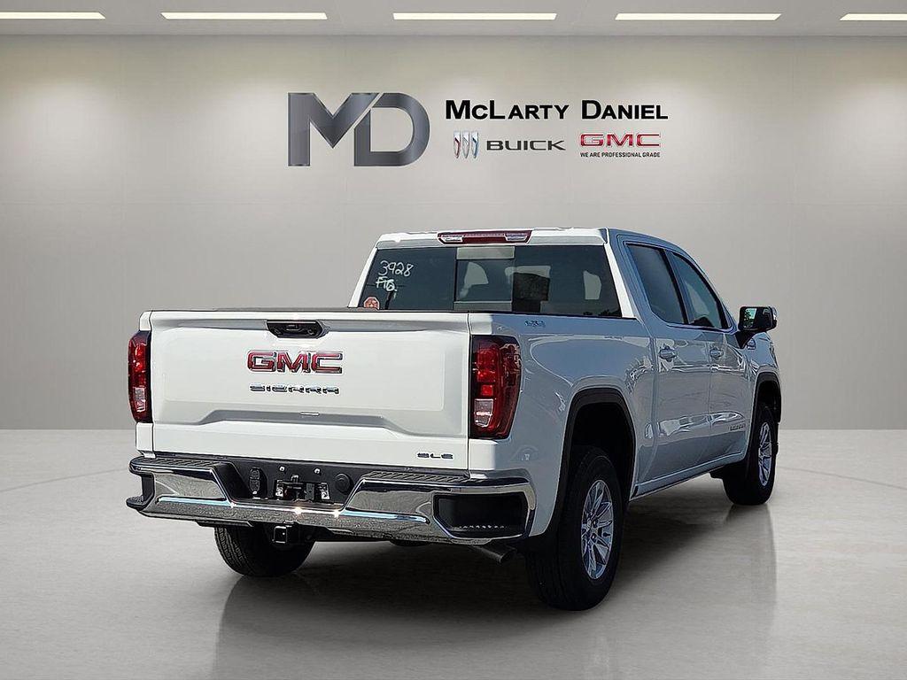 new 2026 GMC Sierra 1500 car, priced at $46,550