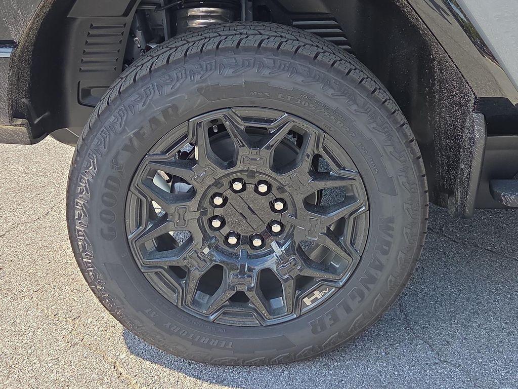 new 2026 GMC HUMMER EV Pickup car, priced at $100,610