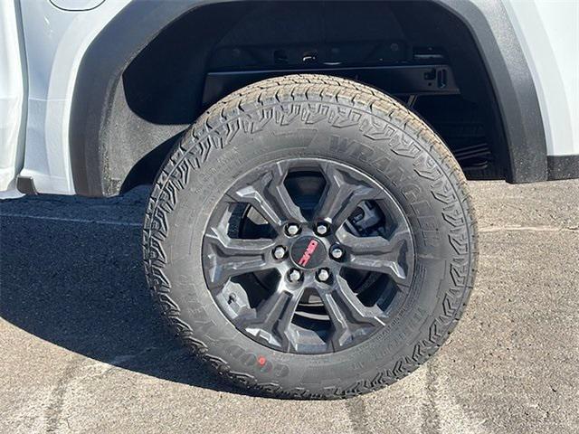 new 2025 GMC Canyon car, priced at $47,743