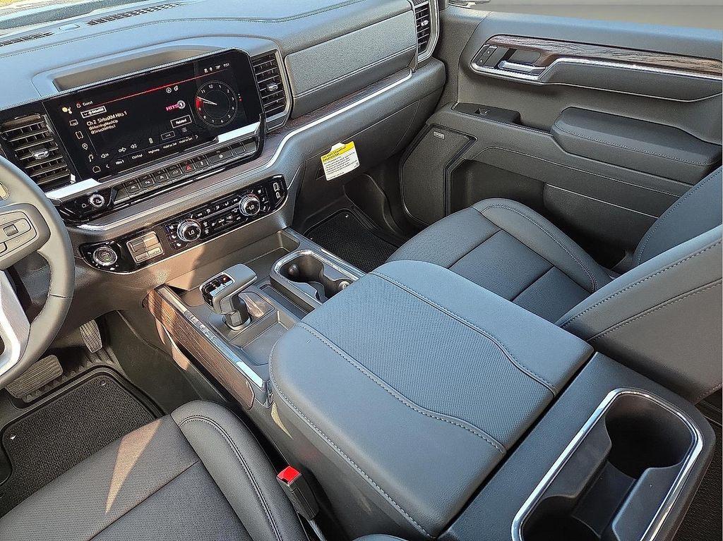 new 2026 GMC Sierra 1500 car, priced at $55,800