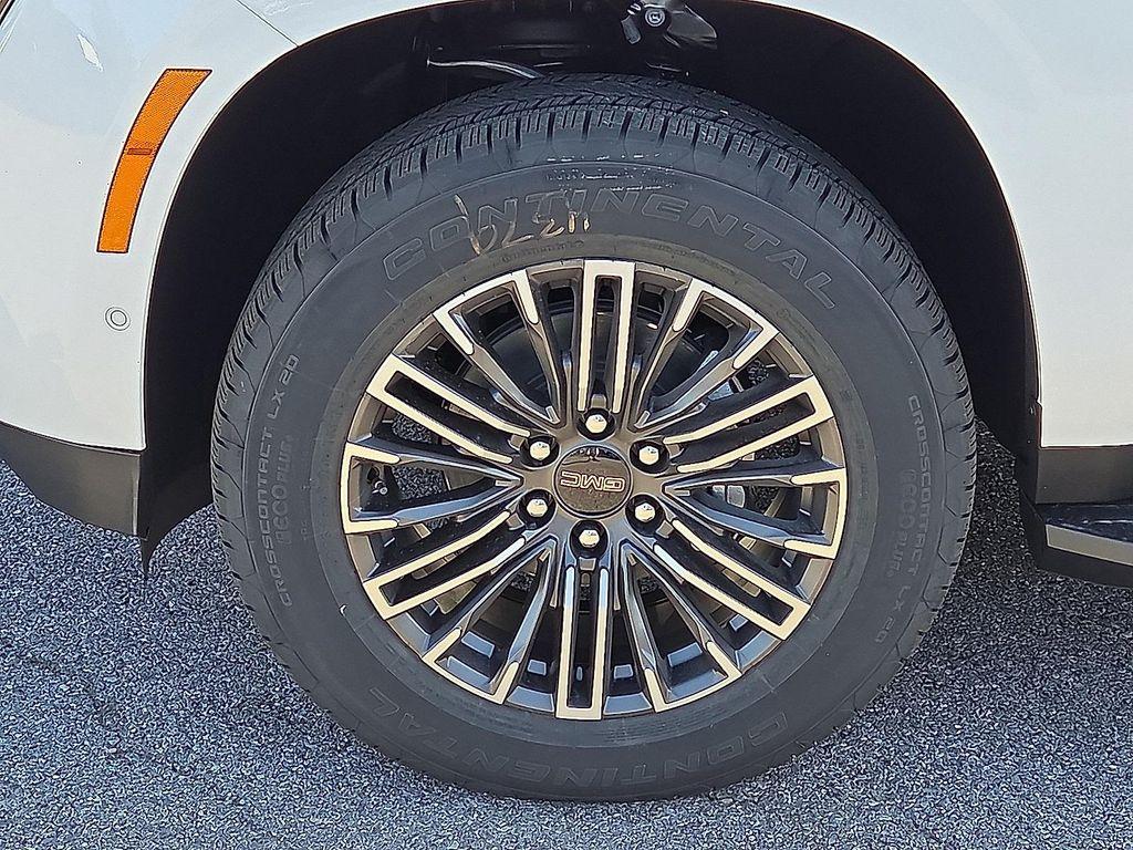 new 2026 GMC Yukon XL car, priced at $74,446