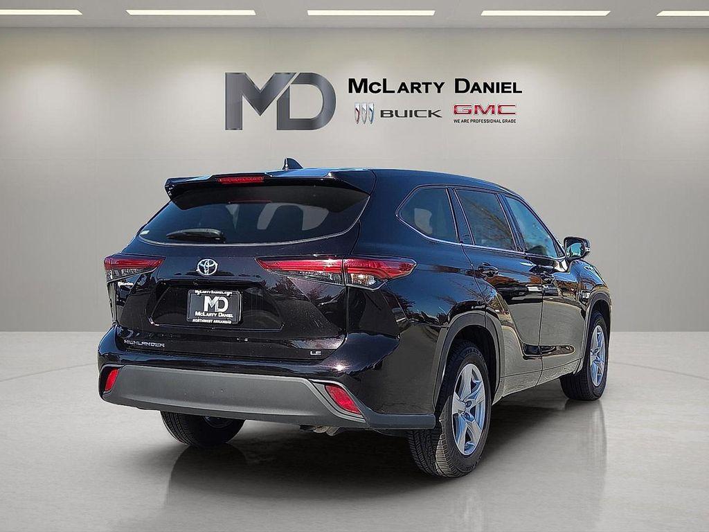 used 2022 Toyota Highlander car, priced at $29,775