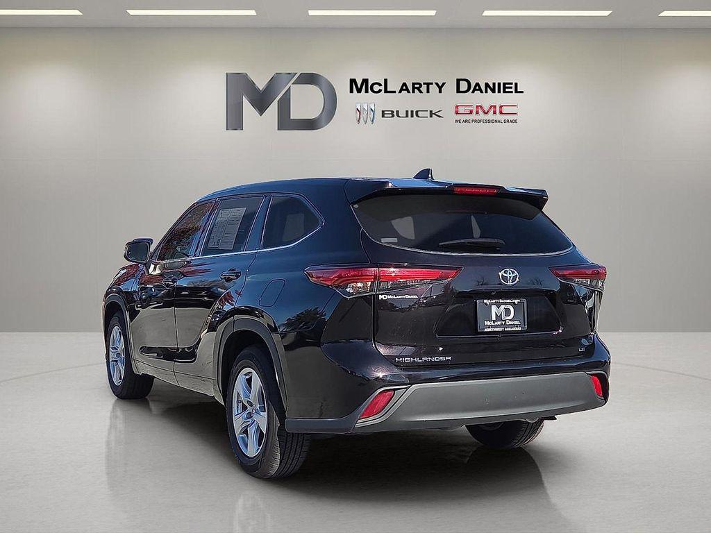 used 2022 Toyota Highlander car, priced at $29,775