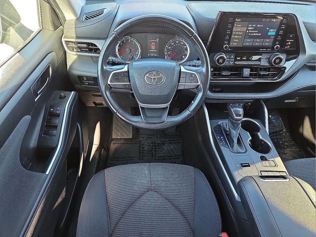 used 2022 Toyota Highlander car, priced at $29,775