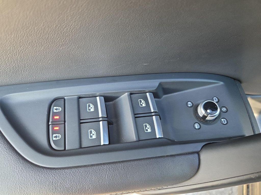 used 2022 Audi Q5 car, priced at $23,220