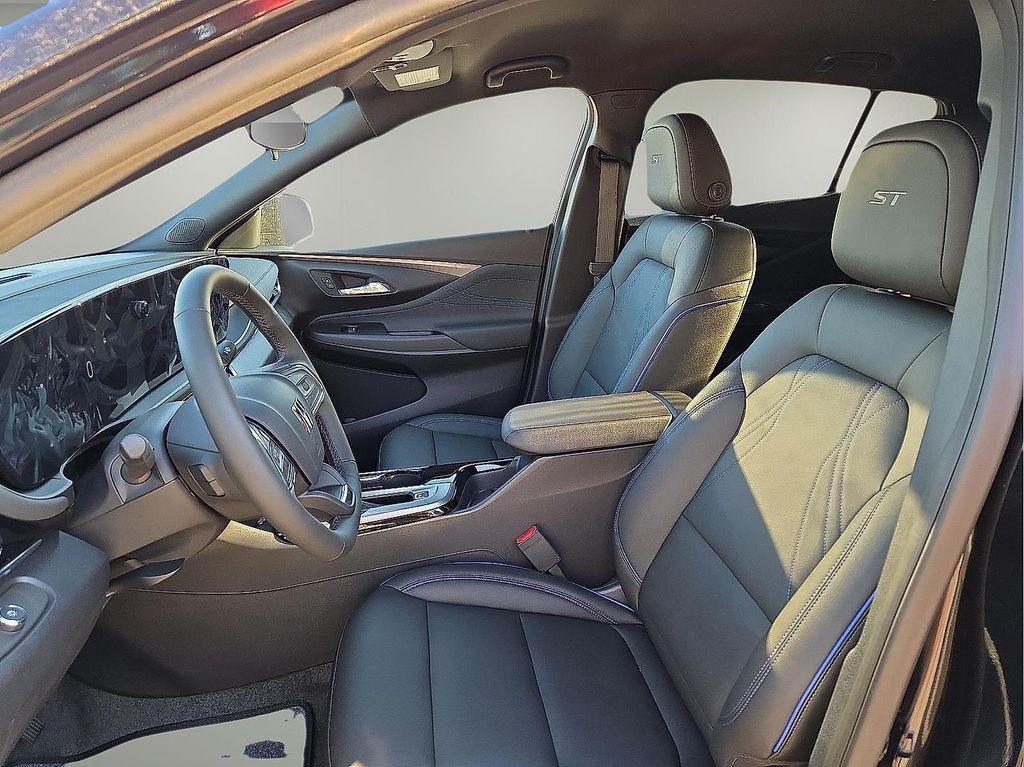 new 2026 Buick Envista car, priced at $28,513