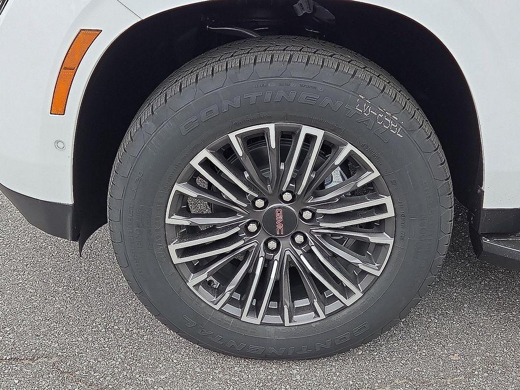 new 2026 GMC Yukon car, priced at $74,835