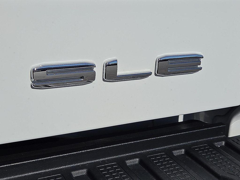 used 2022 GMC Sierra 1500 car, priced at $36,444